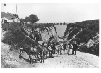 Newgate Gap, Margate, ca. 1900